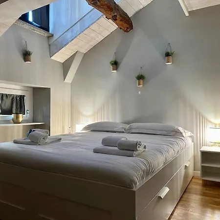 דירה Romano Suite